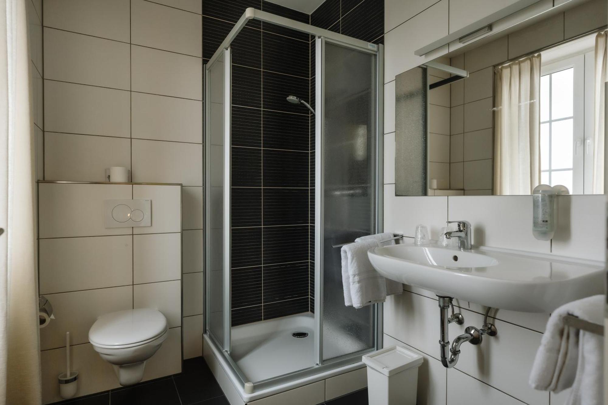Trail-inn & Hotel 3*